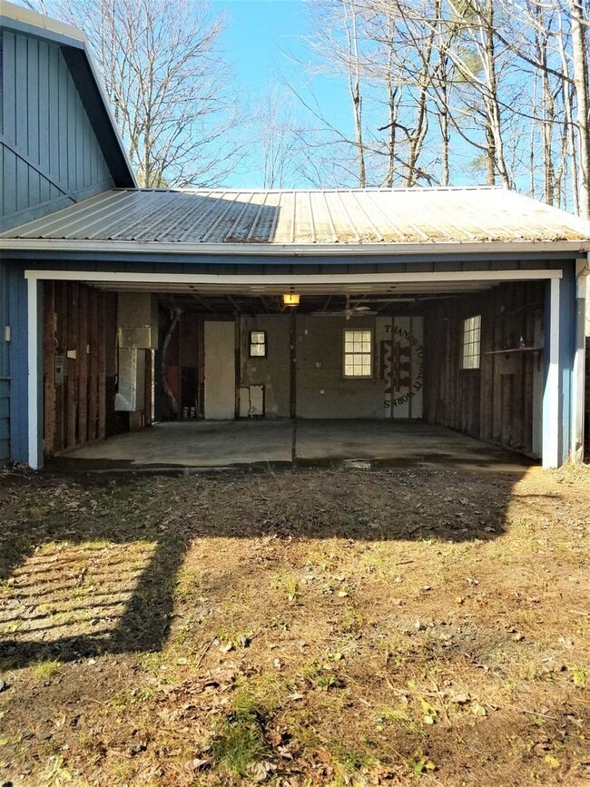 Building Photo - Beautiful 2 Bed Home in Fleetwood!