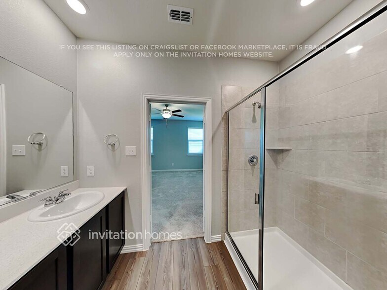 Building Photo - 14832 Grey Feather Trail