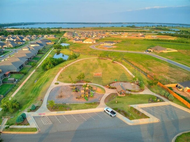 Building Photo - 3232 Mt Nebo Dr