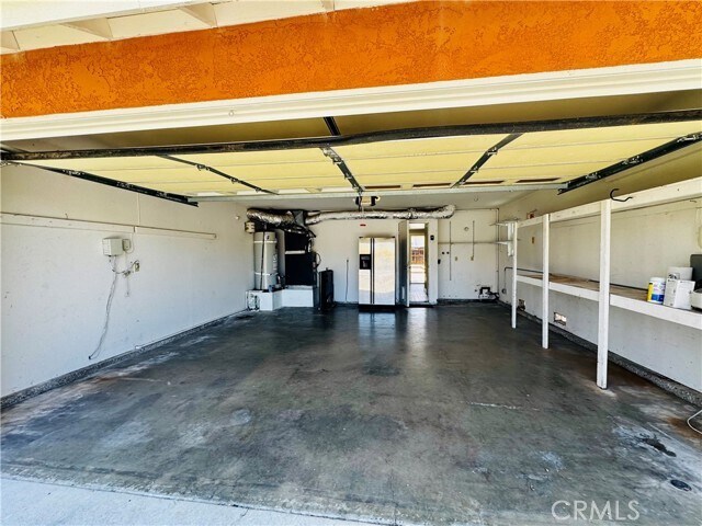 Building Photo - 39780 Oak Cliff Dr