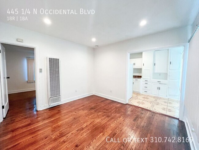 Building Photo - 445 1/4 N Occidental Blvd-