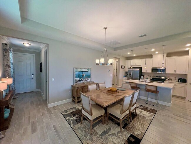Building Photo - 5257 Savino Cir