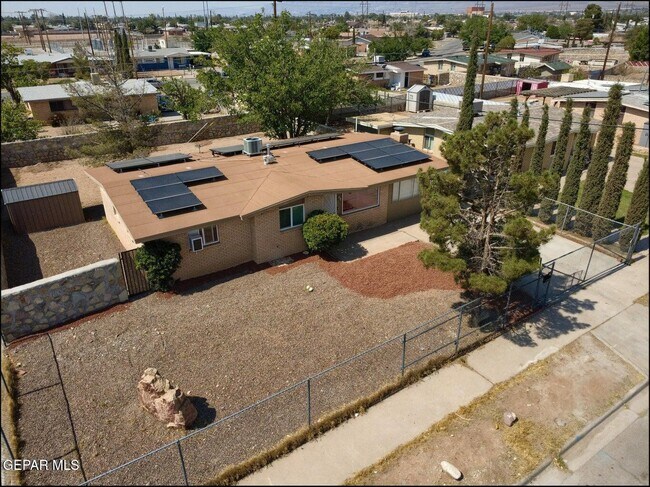 Building Photo - 5726 Dearborne Dr