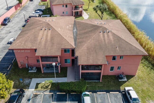 Building Photo - 2020 NW 119th St