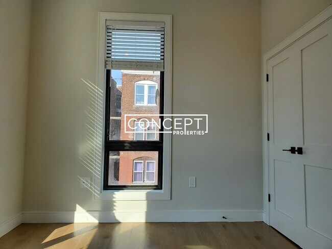 Building Photo - 16-18 Highgate St. Unit 302AB