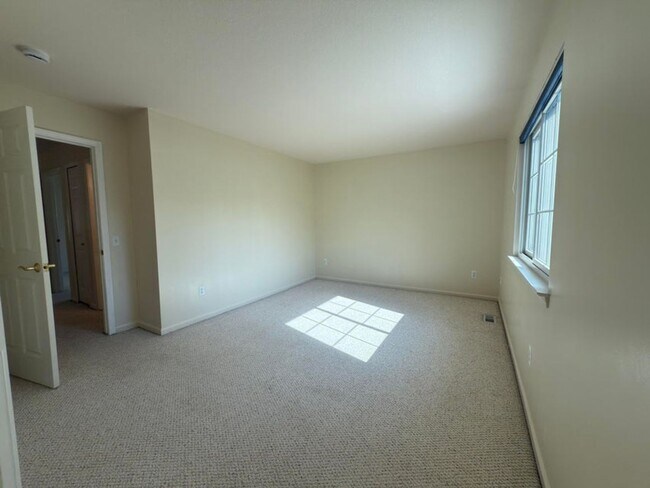 Building Photo - 1929 Harley Dr