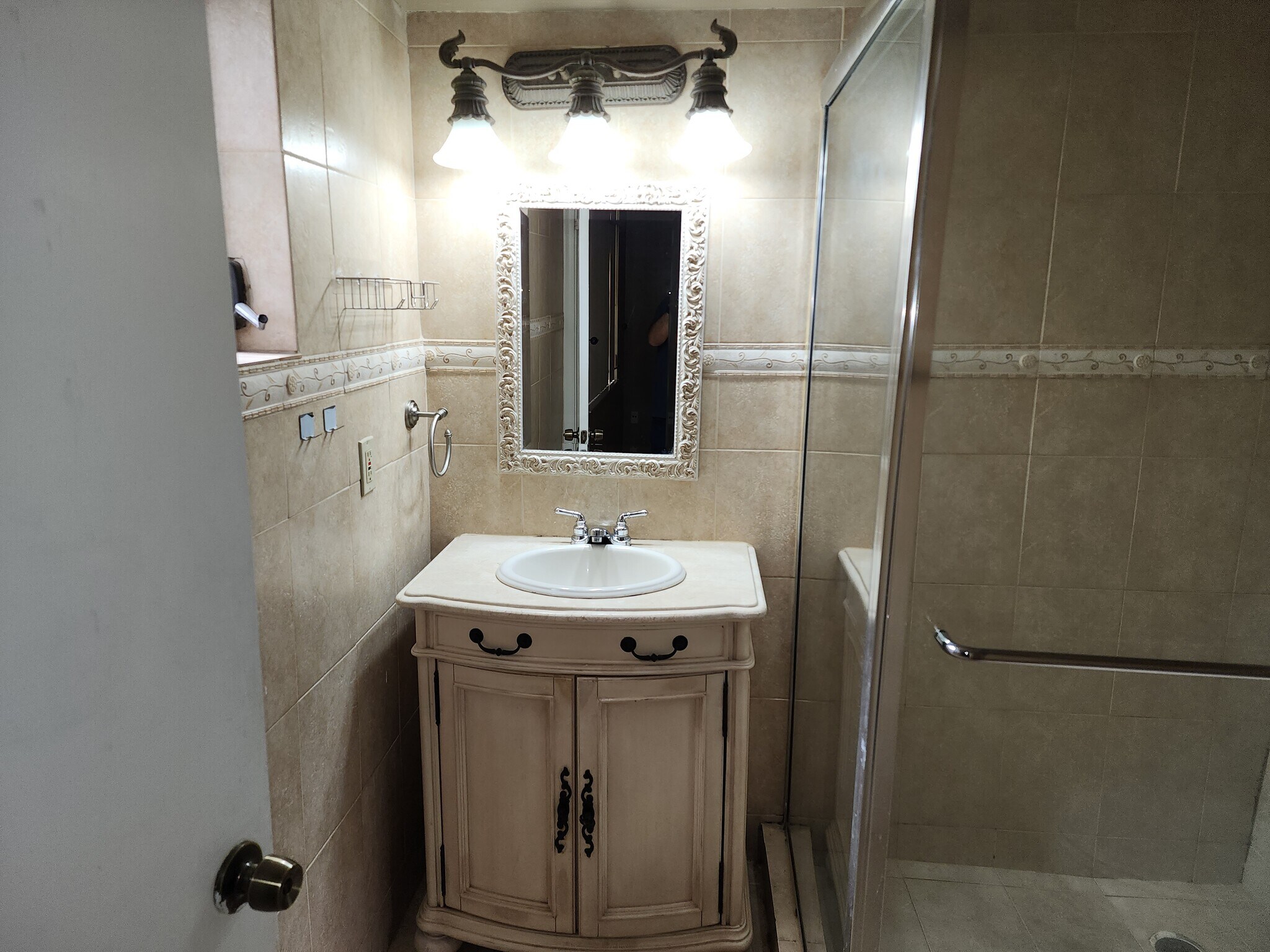 Building Photo - 8600 SW 149th Ave