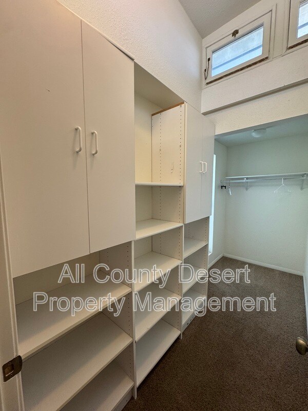 Building Photo - 70181 Sun Valley Dr