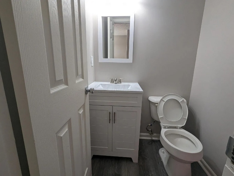 Building Photo - 5730 Crossing Ct