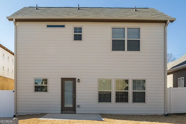 Building Photo - 111 Howard Ave