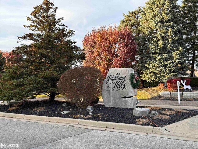 Building Photo - 50299 Highpoint Ct