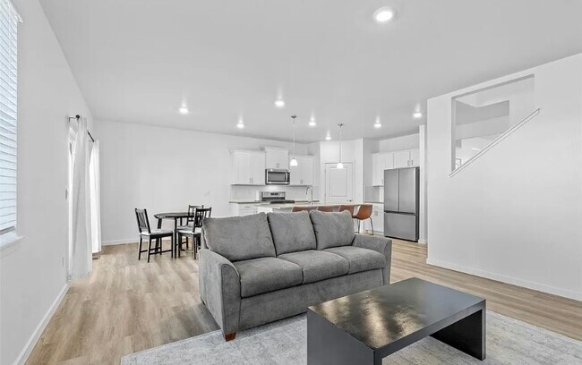 Building Photo - Berthoud Home