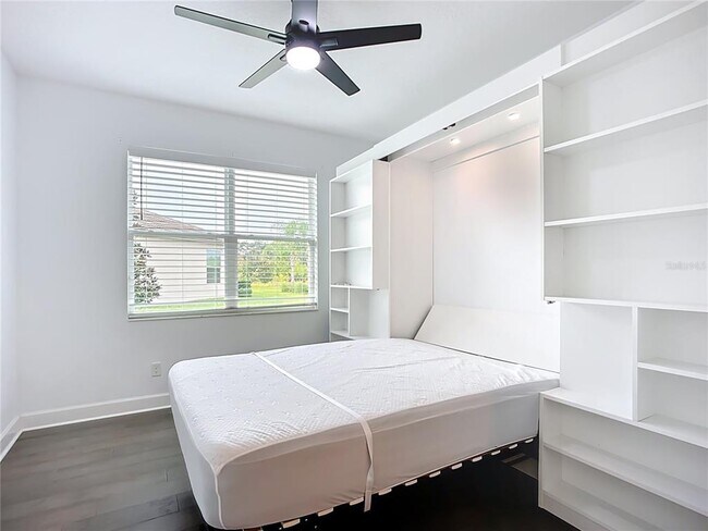 Building Photo - 15459 Santa Pola Dr