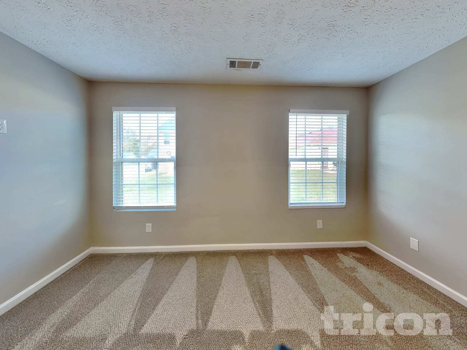 Building Photo - 10931 Cimmaron Ct