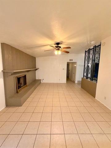 Building Photo - 710 Silverstone Dr