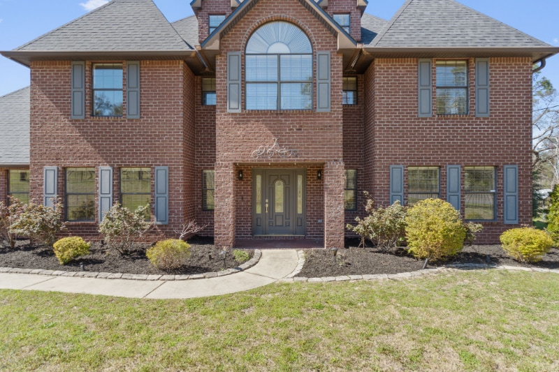 Building Photo - 100 Sioux Cir