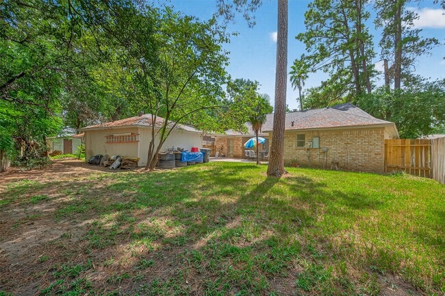 Building Photo - 25314 Lynbriar Ln