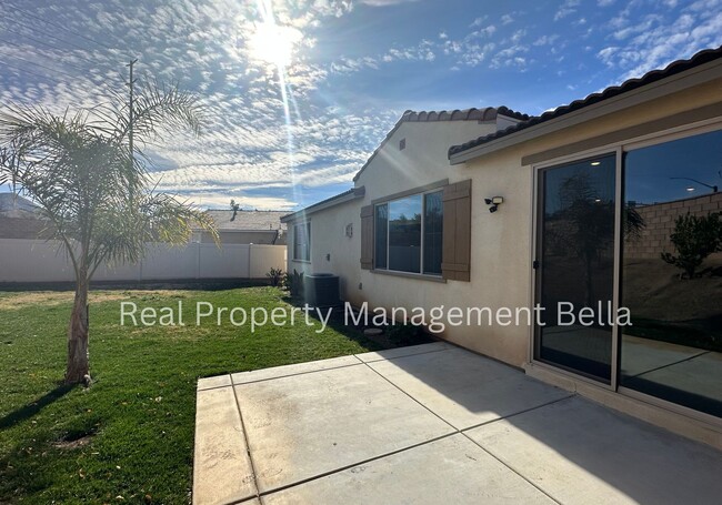 Building Photo - Stunning Single-Story Home in Menifee with...