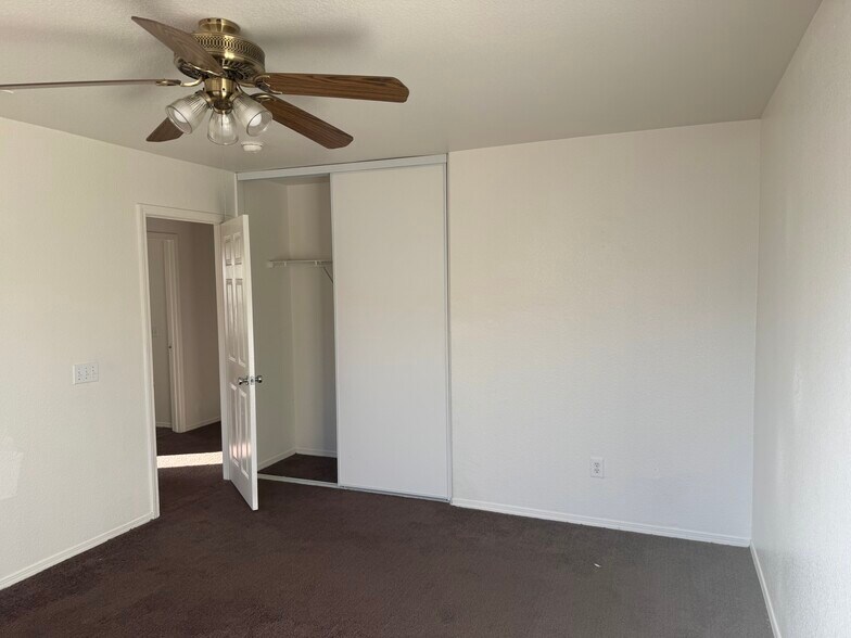 Building Photo - 44334 Sundance Ct