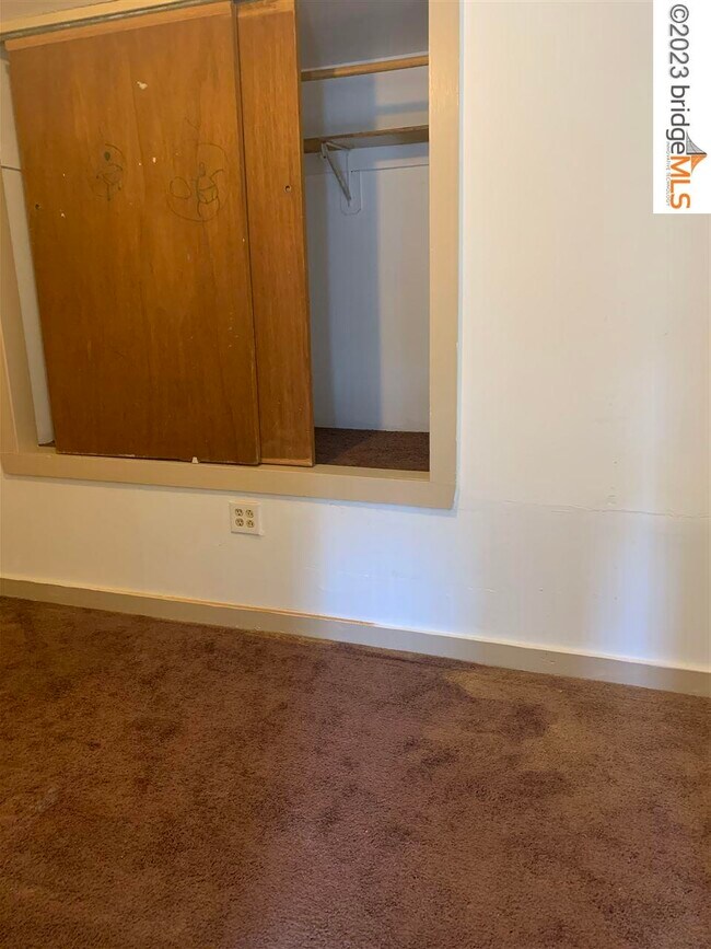 Building Photo - 4500 San Carlos Ave