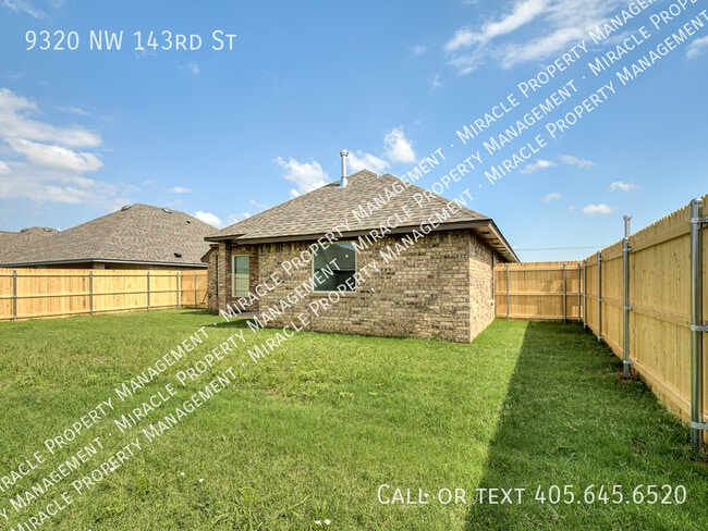 Building Photo - 9320 NW 143rd St