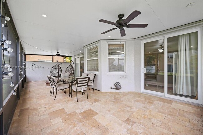 Building Photo - 15376 14th Manor