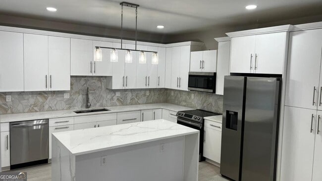 Building Photo - 7428 Mockingbird Trail