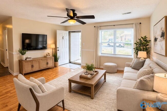 Building Photo - 13900 SW Wyandotte Dr