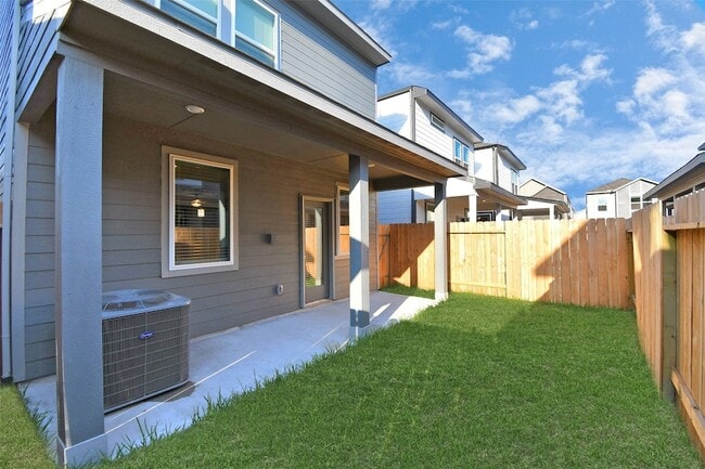 Building Photo - 8414 Rising Stream Dr
