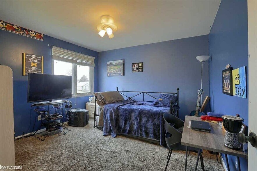 Building Photo - 53099 Pimpernil Ln