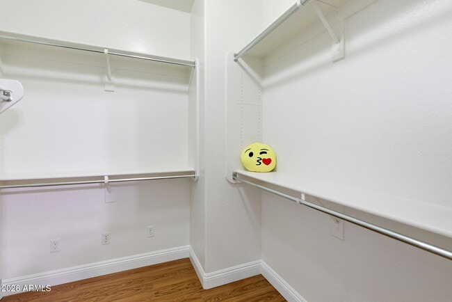 Building Photo - 6206 W Buckhorn Trail