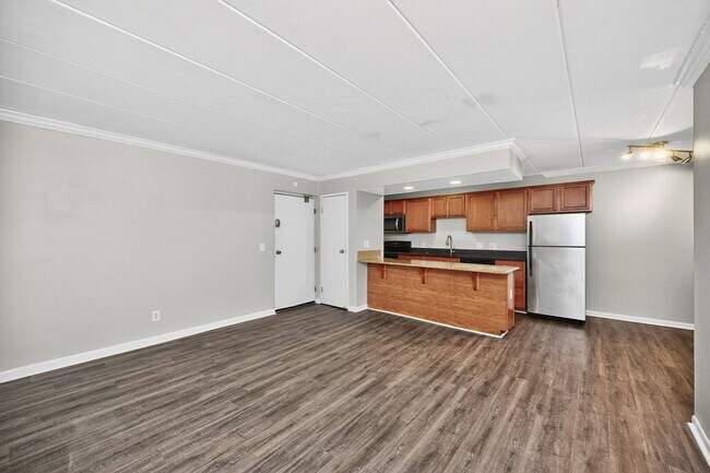 Building Photo - 3307 Jefferson Ave