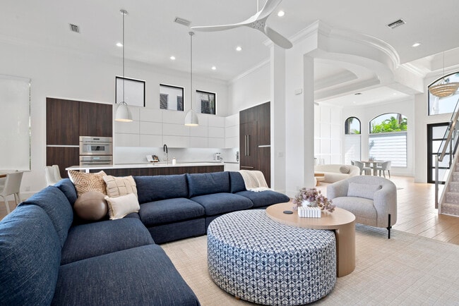 Building Photo - 5459 NW 41st Terrace