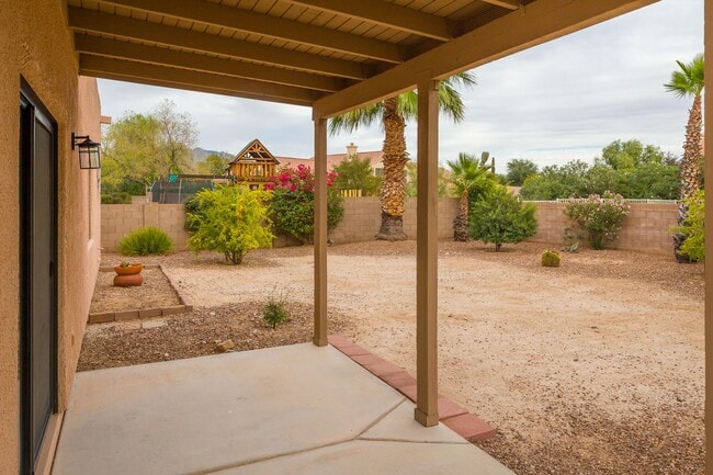 Building Photo - Beautiful Spacious NW home