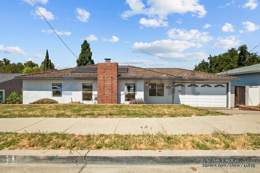 Primary Photo - 24139 Zorro Ct