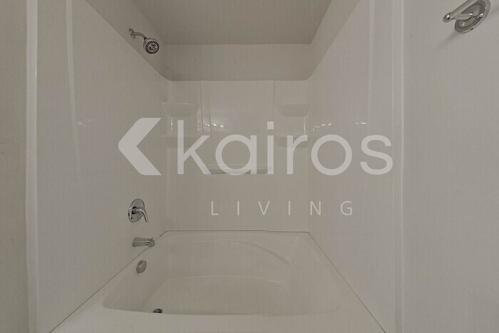 Building Photo - 114 Tybo Dr