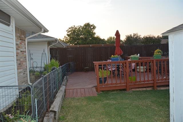 Building Photo - 2713 N Spring Dr