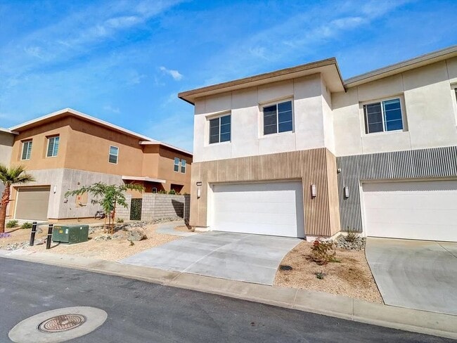 Primary Photo - 6574 Tesla Ln