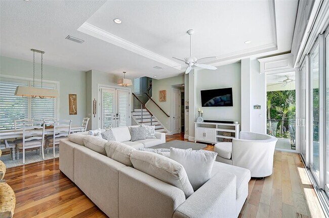 Building Photo - 830 Tarawitt Dr