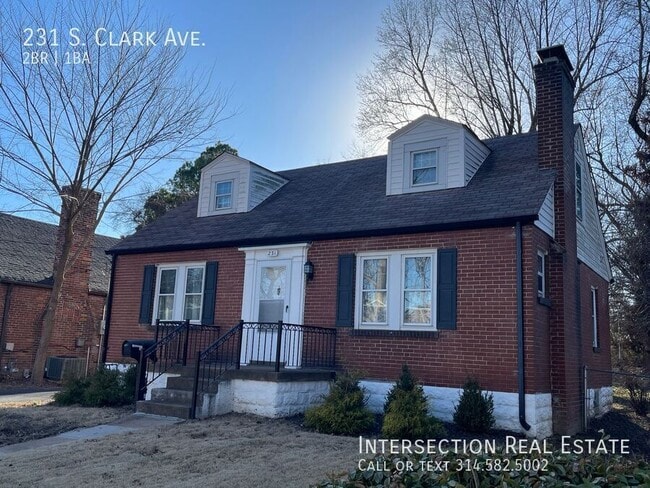 Building Photo - 231 S Clark Ave