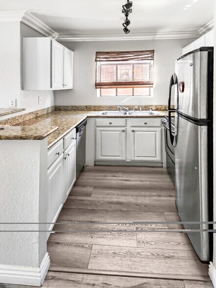 Building Photo - 4050 Pacific Harbors Dr