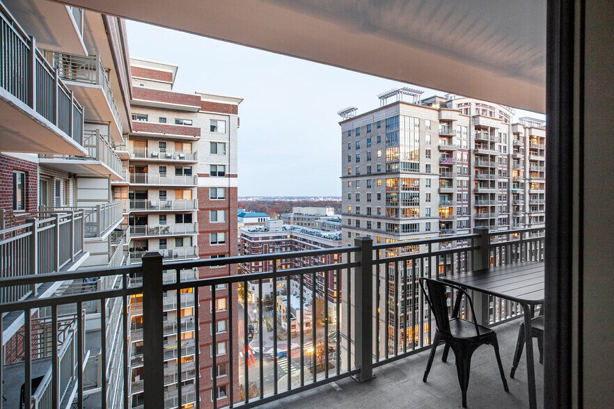 Building Photo - 4001 9th St N