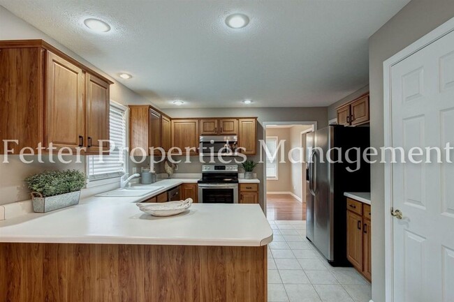 Building Photo - Beautiful 3bd 2 bath Northside