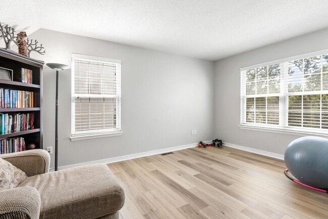 Building Photo - 4208 Mylan Rd