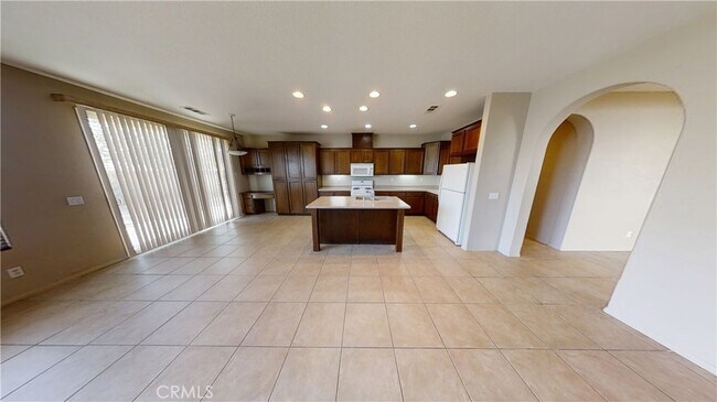 Building Photo - 1517 Sundance Dr