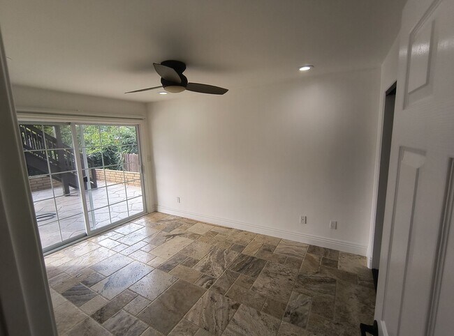 Building Photo - Upgraded Two Story Home - Bay Ho - View Lot - Central AC