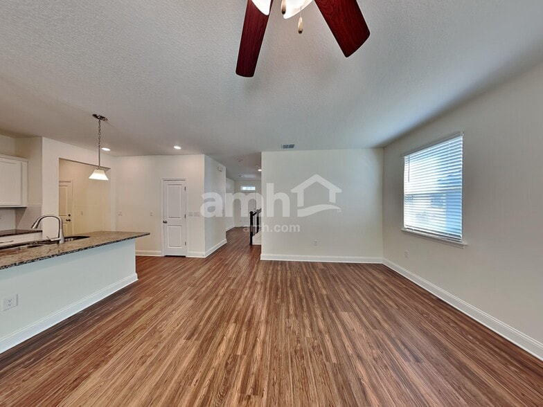 Building Photo - 95 Banyan Frst Dr