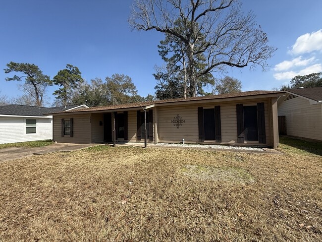 Building Photo - 790 Peyton Dr