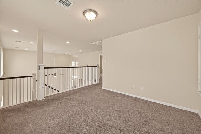 Building Photo - 6126 Prince Pl Dr