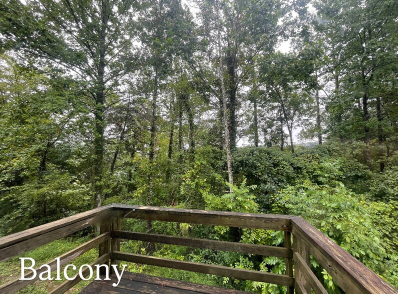 Primary Photo - 129 Arcadia Ln